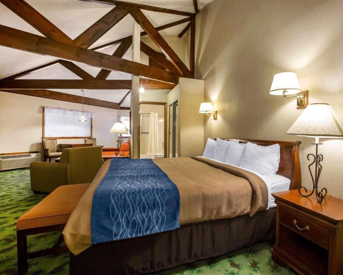 Quality Placid Hotel