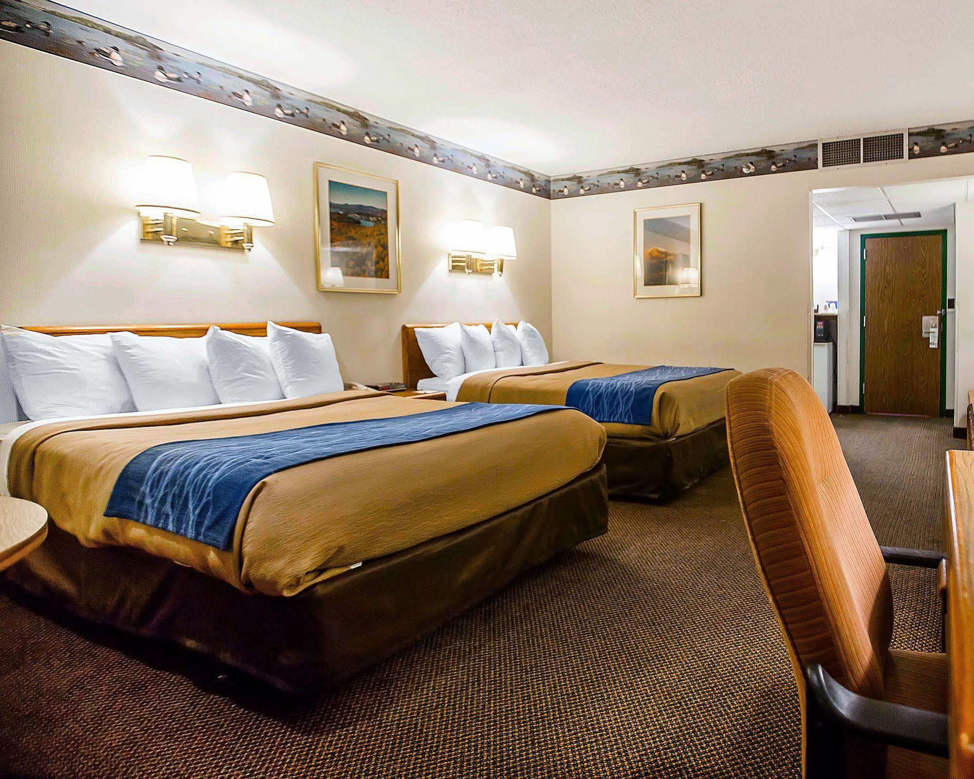 Quality Placid Hotel 2*